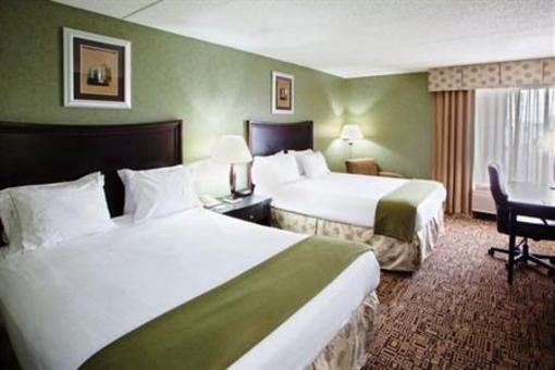 фото отеля Holiday Inn Express Harrisonburg