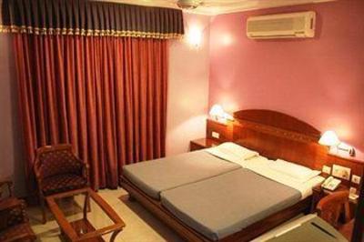 фото отеля Hotel Aditya Raipur