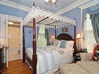 Shorecrest Bed and Breakfast and Beach House