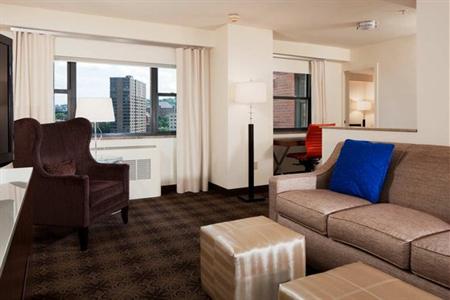фото отеля Doubletree Hotel & Suites City Center Pittsburgh