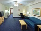 фото отеля Holiday Inn Express Hotel & Suites Fayetteville-Univ of AR Area