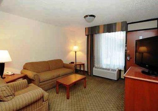 фото отеля Clarion Inn Channelview