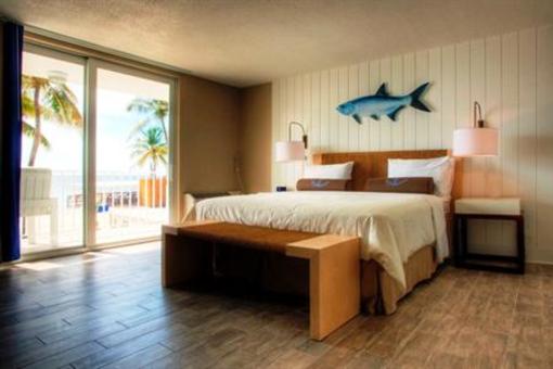 фото отеля Postcard Inn Beach Resort & Marina at Holiday Isle