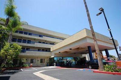 фото отеля Comfort Inn & Suites LAX Airport