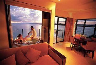 фото отеля Iririki Island Resort