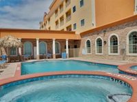 Holiday Inn Express Hotel & Suites Galveston West - Seawall