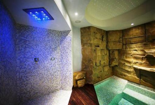 фото отеля Laqua Spa & Terrace Suites