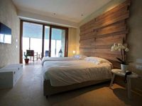 Laqua Spa & Terrace Suites