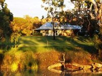 Portee Station Suites Blanche Town
