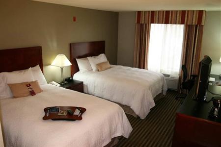 фото отеля Hampton Inn Visalia