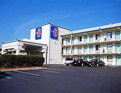 фото отеля Motel 6 Raleigh Southwest - Cary