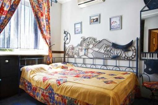 фото отеля Spanish Patio Hotel Donetsk