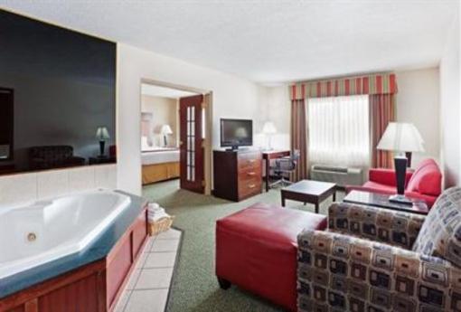 фото отеля Holiday Inn Express East Louisville