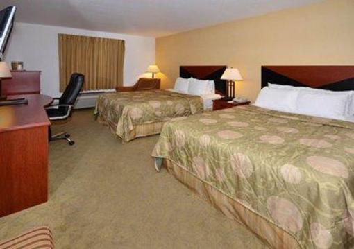фото отеля Comfort Inn & Suites Greenville Illinois