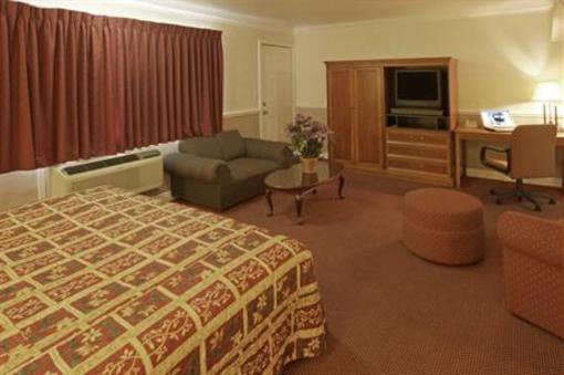 фото отеля Legacy Inn and Suites