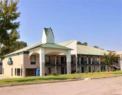 фото отеля Suffolk Days Inn