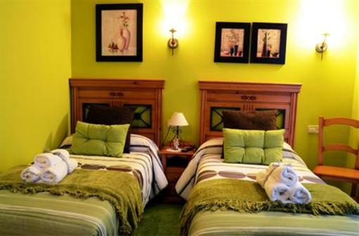 фото отеля Hostal Alfonso