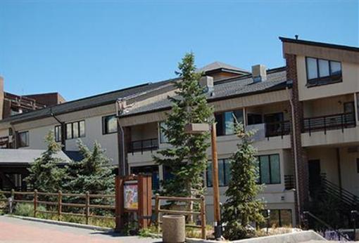 фото отеля Gondola Square Condominiums Steamboat Springs