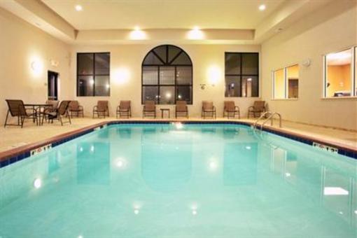 фото отеля Holiday Inn Express Claypool Hill