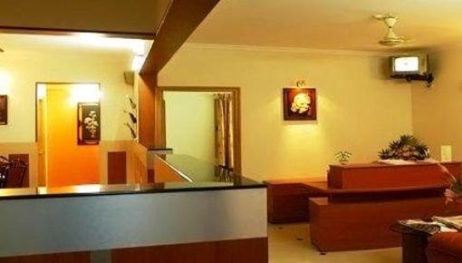 фото отеля Raj Comforts Apartments Bangalore