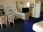 фото отеля Shoreline Island Resort Motel Madeira Beach