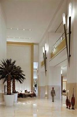 фото отеля The Address Dubai Mall