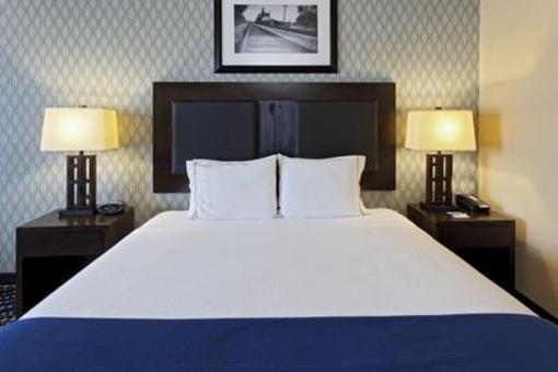 фото отеля Holiday Inn Express Hotel & Suites Weatherford