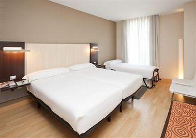 фото отеля Confortel Auditori Hotel Barcelona