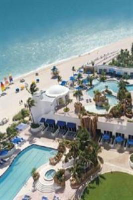 фото отеля Trump International Beach Resort