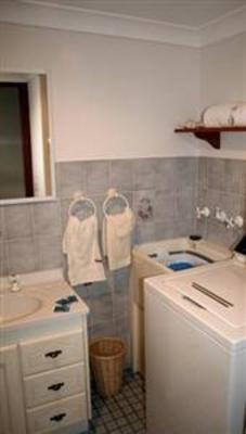 фото отеля Waterview Apartment Batemans Bay