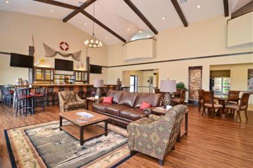 фото отеля Best Western Plus Emory At Lake Fork Inn & Suites