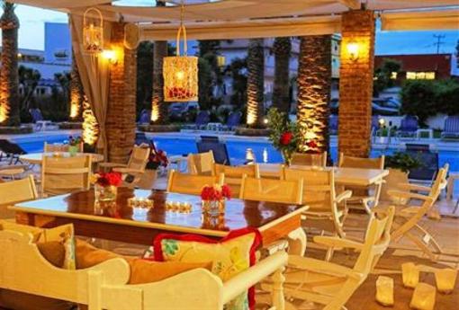 фото отеля Drossia Palms Apartments