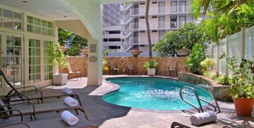 фото отеля BEST WESTERN PLUS Coconut Waikiki - an Aqua Boutique Hotel