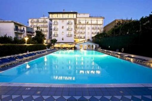 фото отеля Grand Hotel Flora
