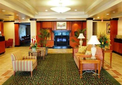 фото отеля Fairfield Inn & Suites Hinesville