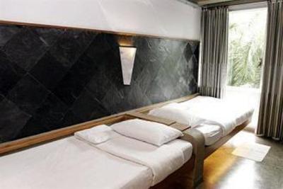 фото отеля Babylon Bangkok Bed & Breakfast