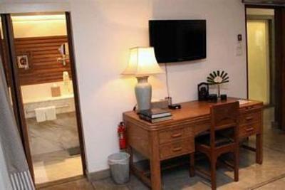 фото отеля Babylon Bangkok Bed & Breakfast
