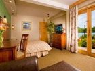 фото отеля Golden Arrow Lakeside Resort