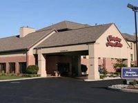 Hampton Inn and Suites Toledo-North