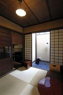 фото отеля Machiya Residence Inn Suzaku Fushizome-an
