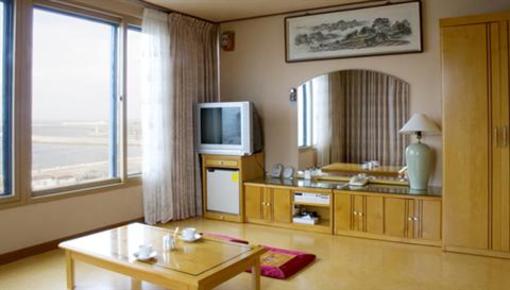фото отеля Jeju Palace Hotel
