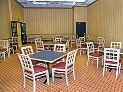 фото отеля La Quinta Inn & Suites Armonk