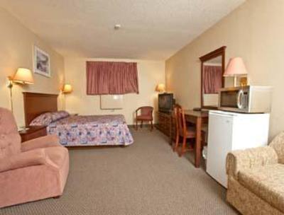 фото отеля Howard Johnson Inn Gravenhurst