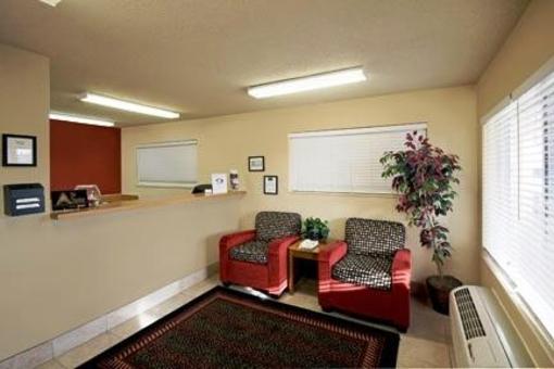 фото отеля Crossland Economy Studios Hotel Baton Rouge