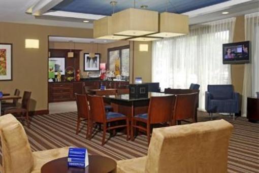 фото отеля Best Western Plus Portsmouth-Chesapeake Hotel