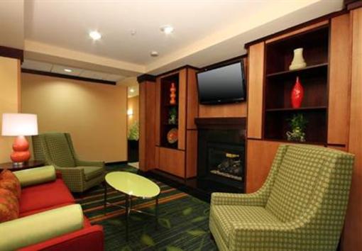 фото отеля Fairfield Inn & Suites Mahwah