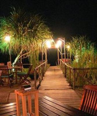 фото отеля Mutiara Burau Bay Beach Resort
