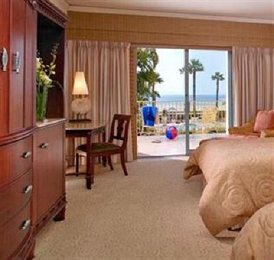 фото отеля Harbor View Inn Santa Barbara
