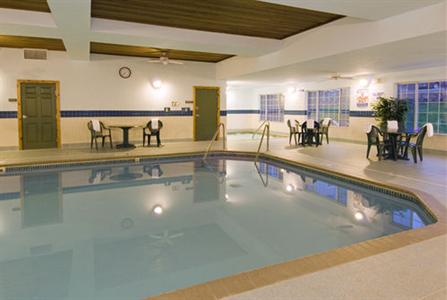 фото отеля Country Inn & Suites Inver Grove Heights