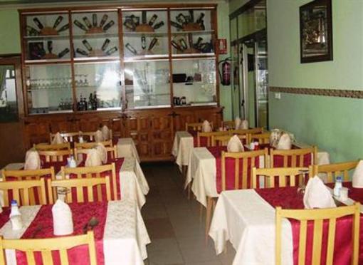 фото отеля Hostal Residencia Delfin Astorga